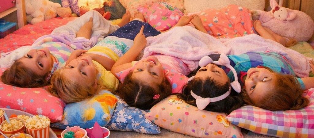 Sleepover Party in a Limited Space? No Problem!